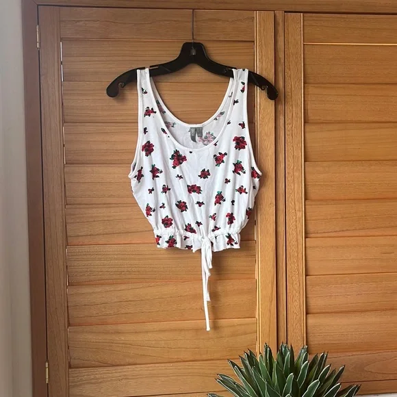 ASOS floral tank - Picture 1 of 4